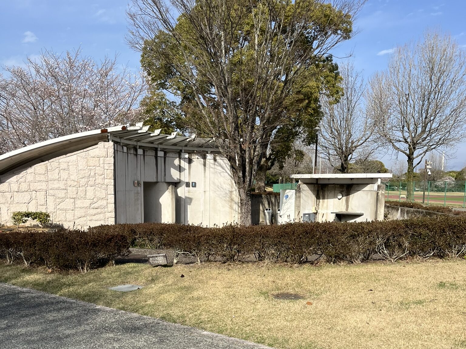 運動公園　トイレ