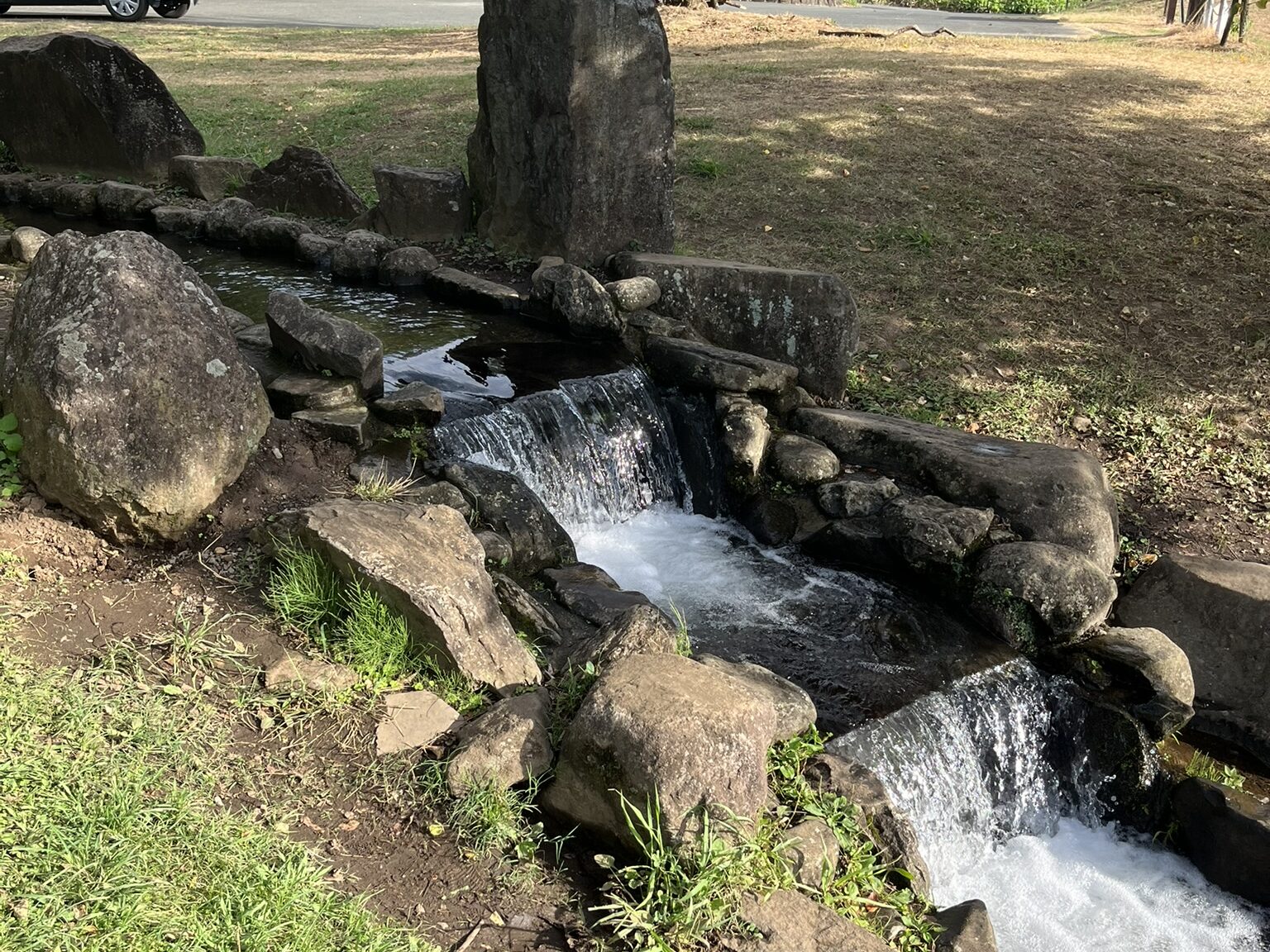 矢護川公園　ミニ滝