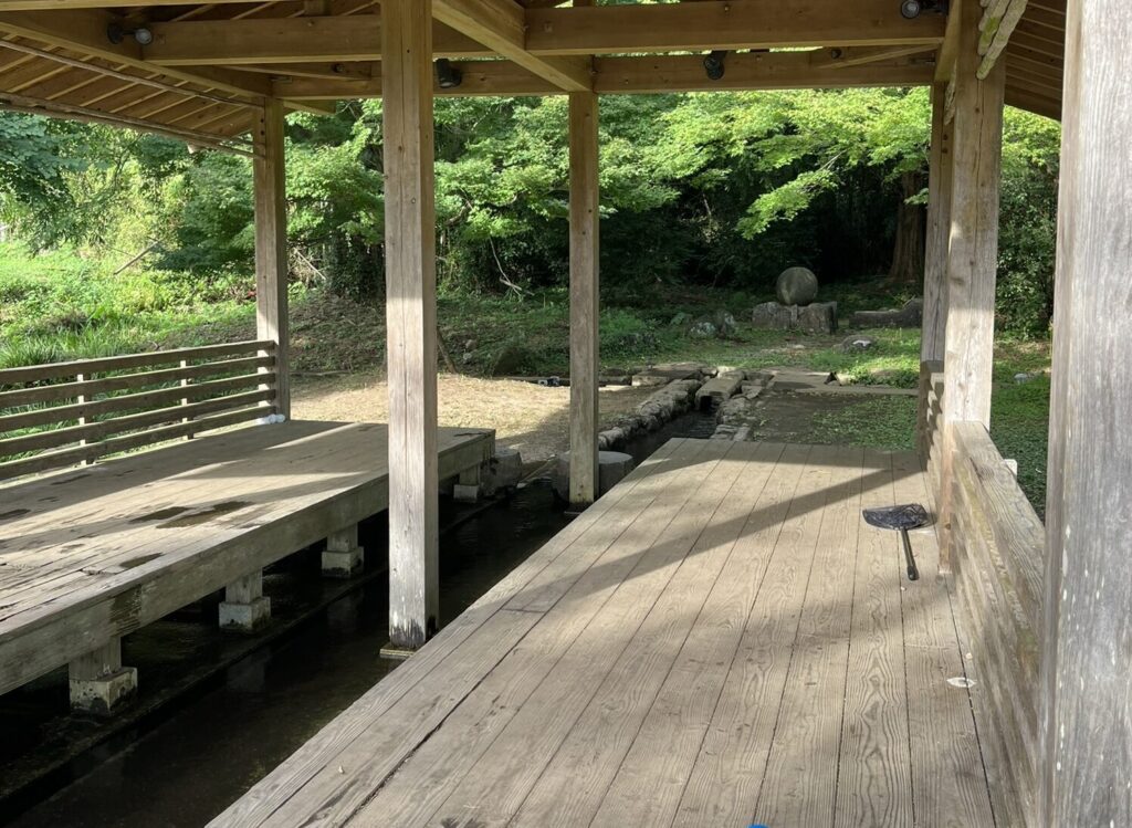 矢護川公園　小屋