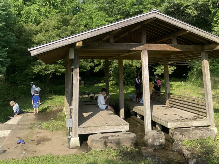 矢護川公園　小屋